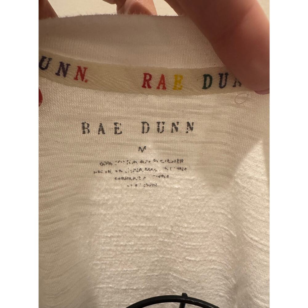 Rae Dunn White Love More Graphic Tee Medium - Picture 4 of 4